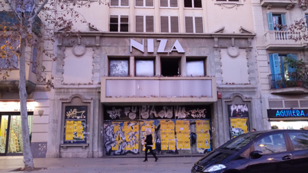An abandoned cinema near the Sagrada Familia